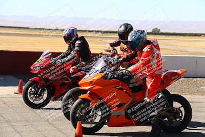 media/Aug-13-2023-CRA (Sun) [[1cfc37a6fb]]/Race 4 400 Superbike/Grid Shots/